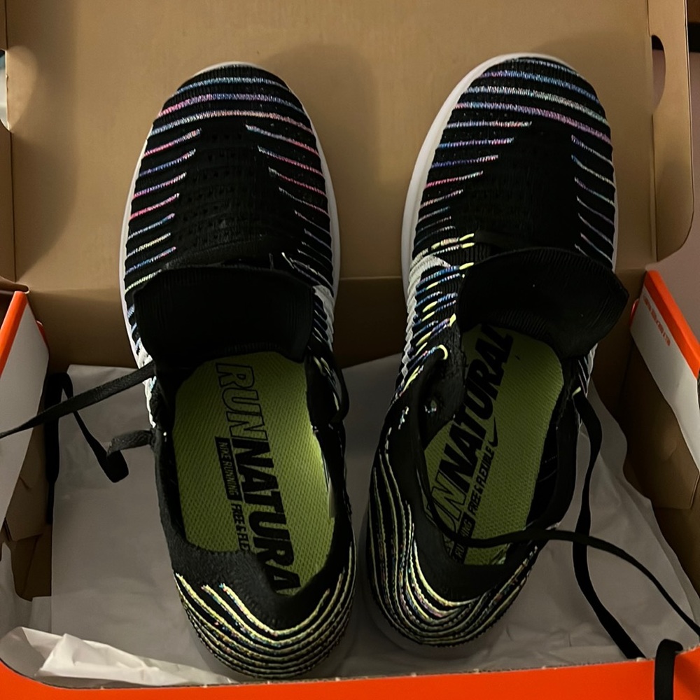 Nike Free RN Flyknit M 9.5